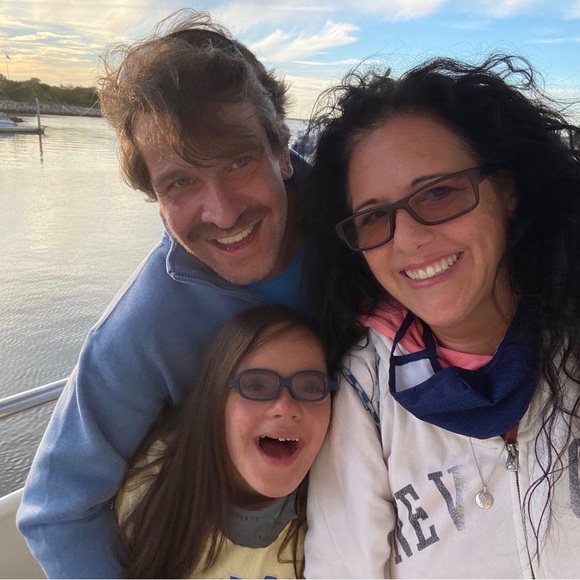 Meet your Posher @coastal_omi - Picture 1 of 1